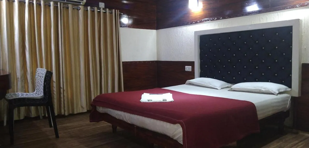 Symphony Cruise Houseboat Hotel Alappuzha